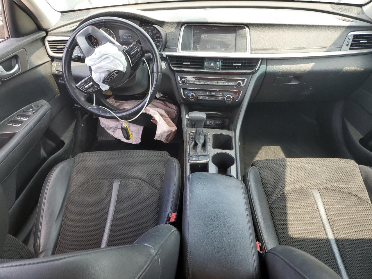 2019 Kia Optima Lx VIN: 5XXGT4L32KG303480 Lot: 69788855