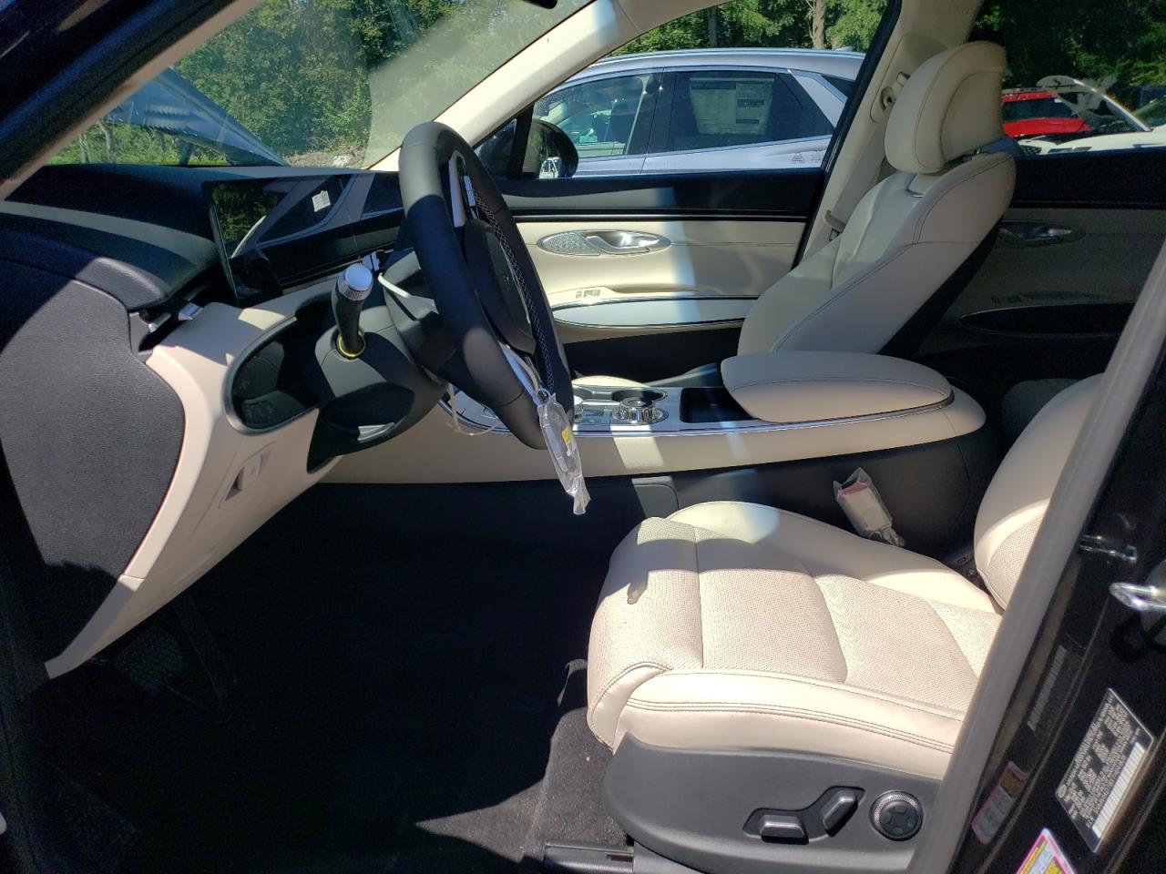 2026 Genesis Gv70 Base VIN: 5NMMADTB5TH041828 Lot: 70143245