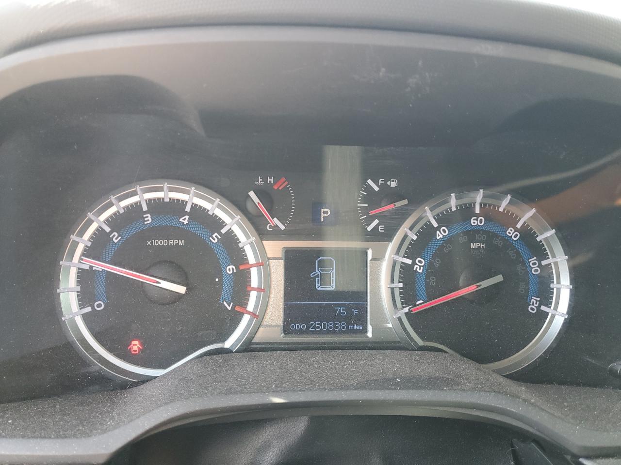 2015 Toyota 4Runner Sr5/Sr5 Premium VIN: JTEBU5JR9F5241683 Lot: 69910745