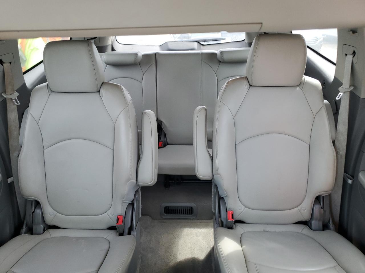 2011 Chevrolet Traverse Lt VIN: 1GNKVJED9BJ347410 Lot: 70548165