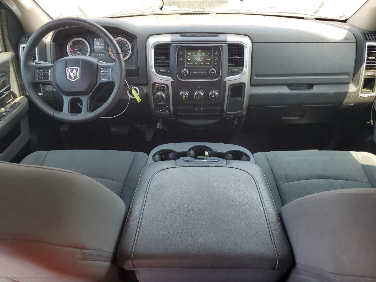 2017 Ram 1500 Slt VIN: 1C6RR7GG3HS704533 Lot: 70020565