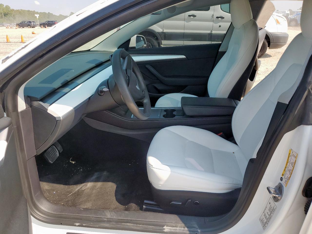 2022 Tesla Model 3 VIN: 5YJ3E1EA1NF321415 Lot: 70197575