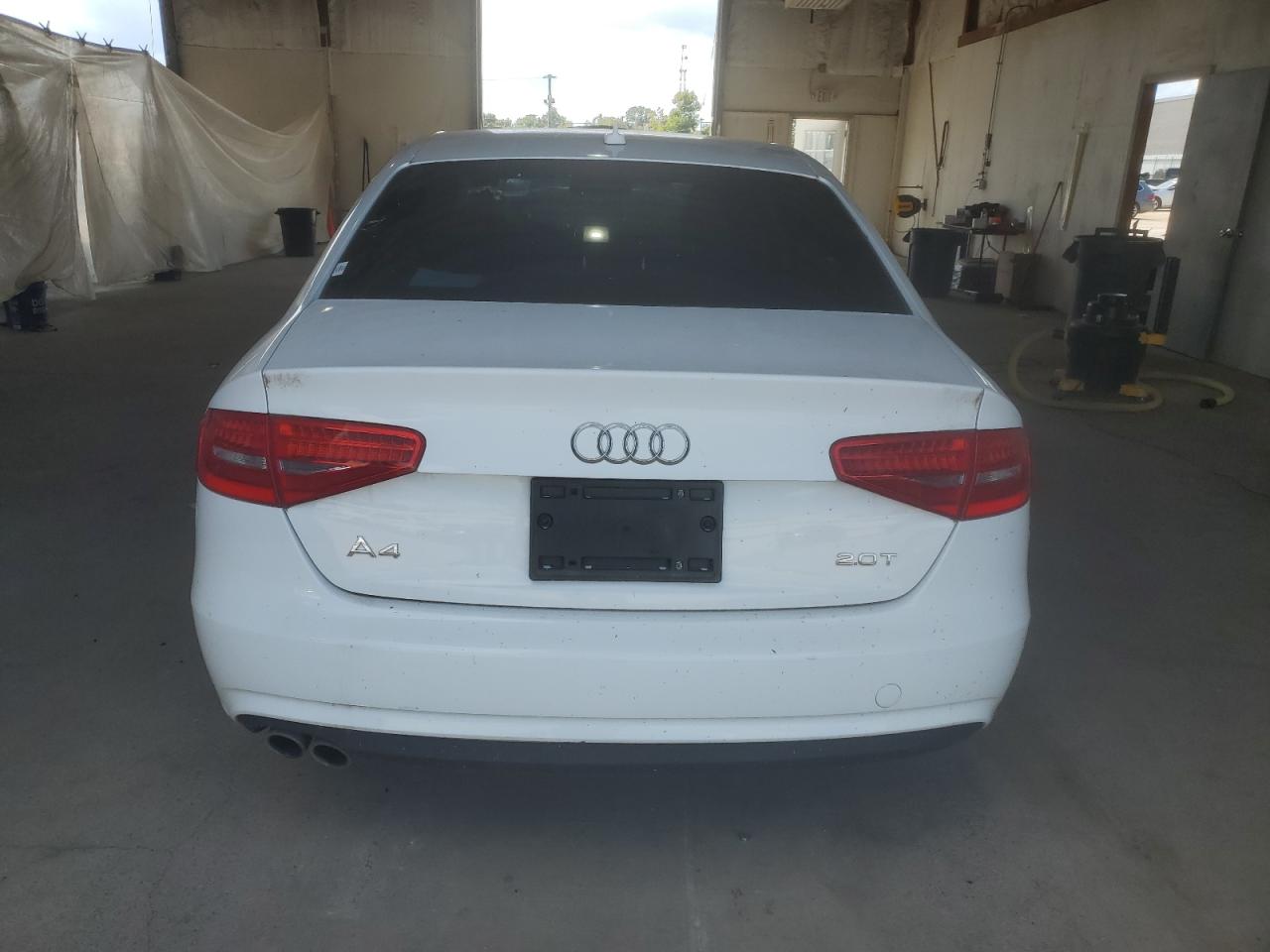 2013 Audi A4 Premium VIN: WAUAFAFL7DN033481 Lot: 71084045