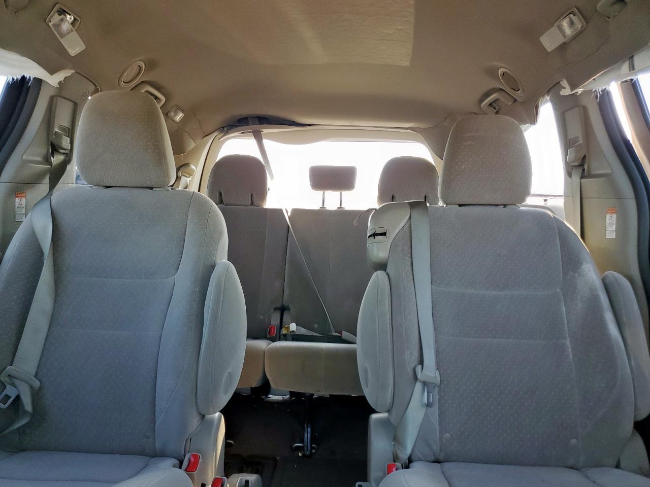 2015 Toyota Sienna Le VIN: 5TDKK3DC9FS598233 Lot: 67855925