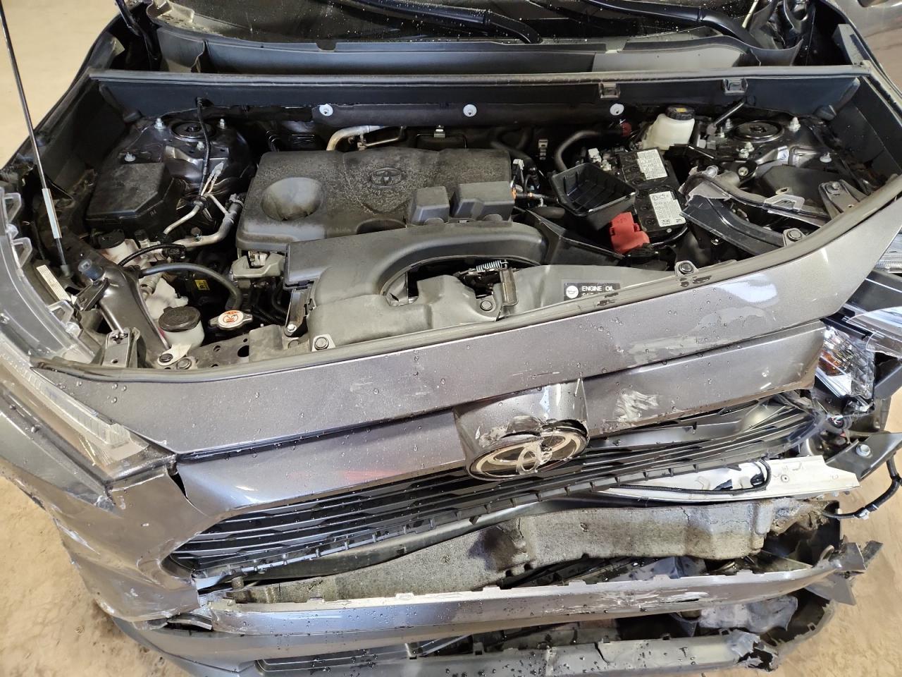 2024 Toyota Rav4 Xle Premium VIN: 2T3A1RFV2RC448887 Lot: 69235295