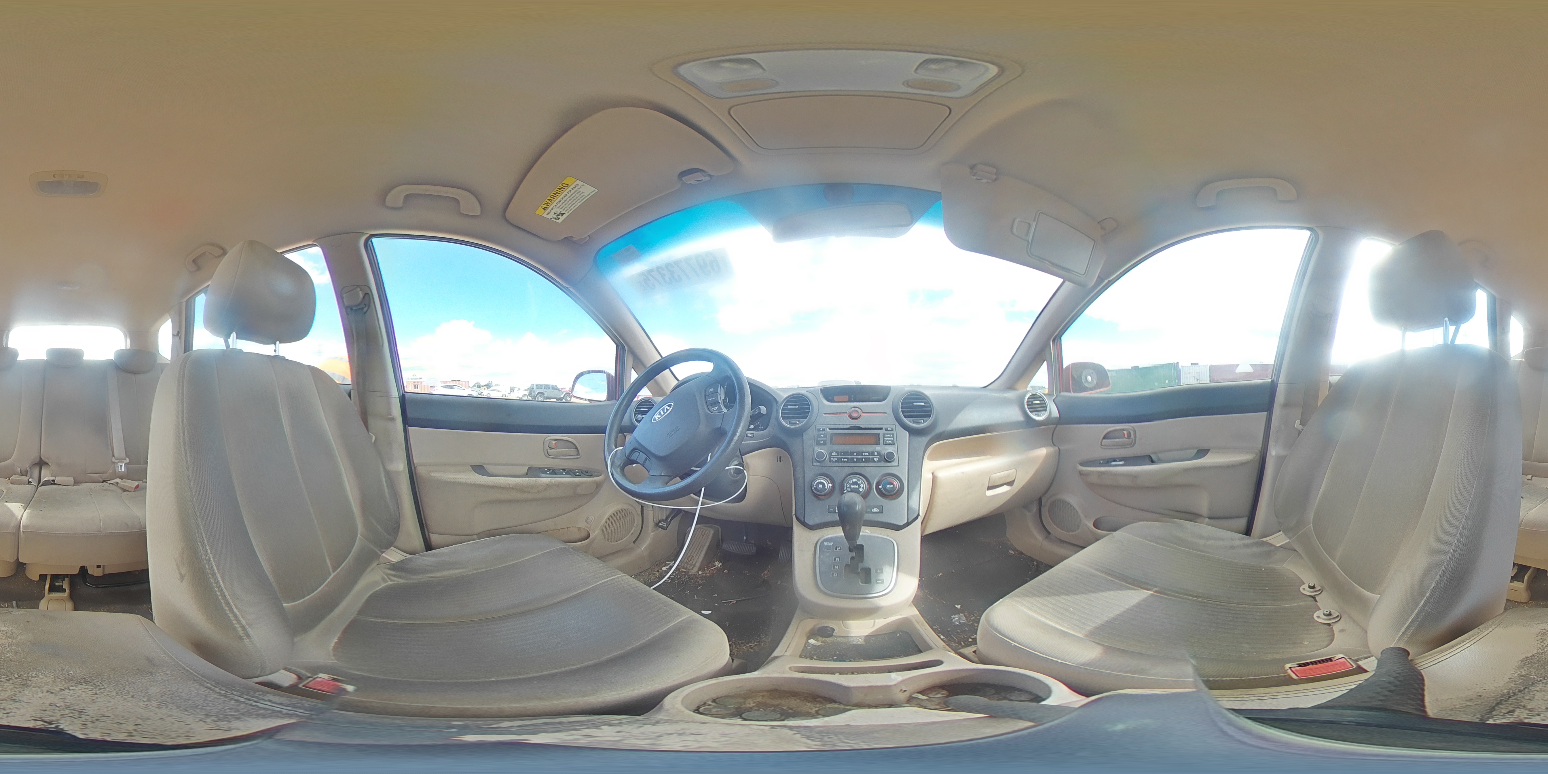 2008 Kia Rondo Lx VIN: KNAFG526987166361 Lot: 69773375