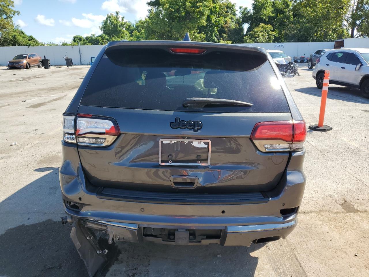 2015 Jeep Grand Cherokee Overland VIN: 1C4RJFCT2FC130978 Lot: 70140085