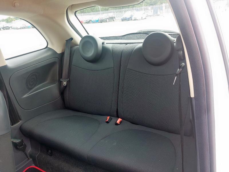 2014 FIAT 500 LOUNGE 