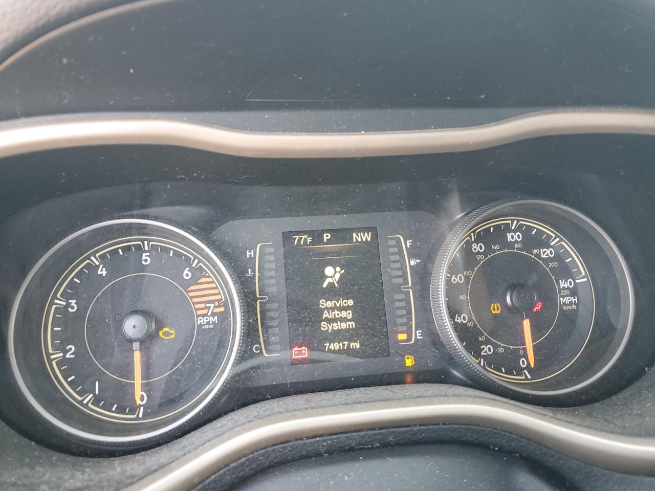 2017 Jeep Cherokee Latitude VIN: 1C4PJLCB4HW534203 Lot: 70912105