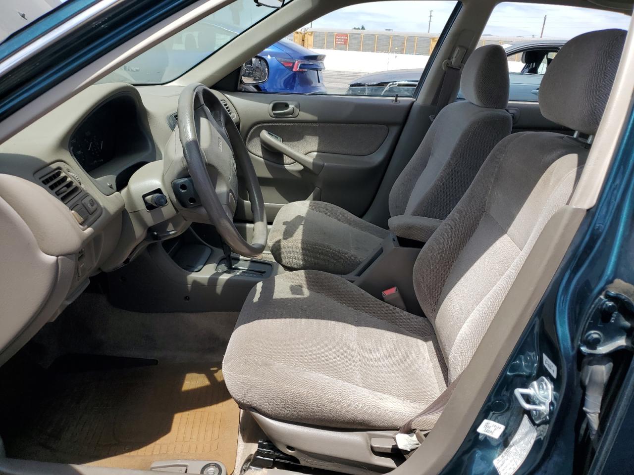 1998 Honda Civic Lx VIN: 2HGEJ6672WH577788 Lot: 70053025