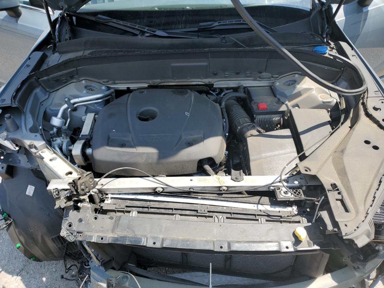 2022 Volvo Xc90 T6 Momentum VIN: YV4A221K7N1809021 Lot: 68888215