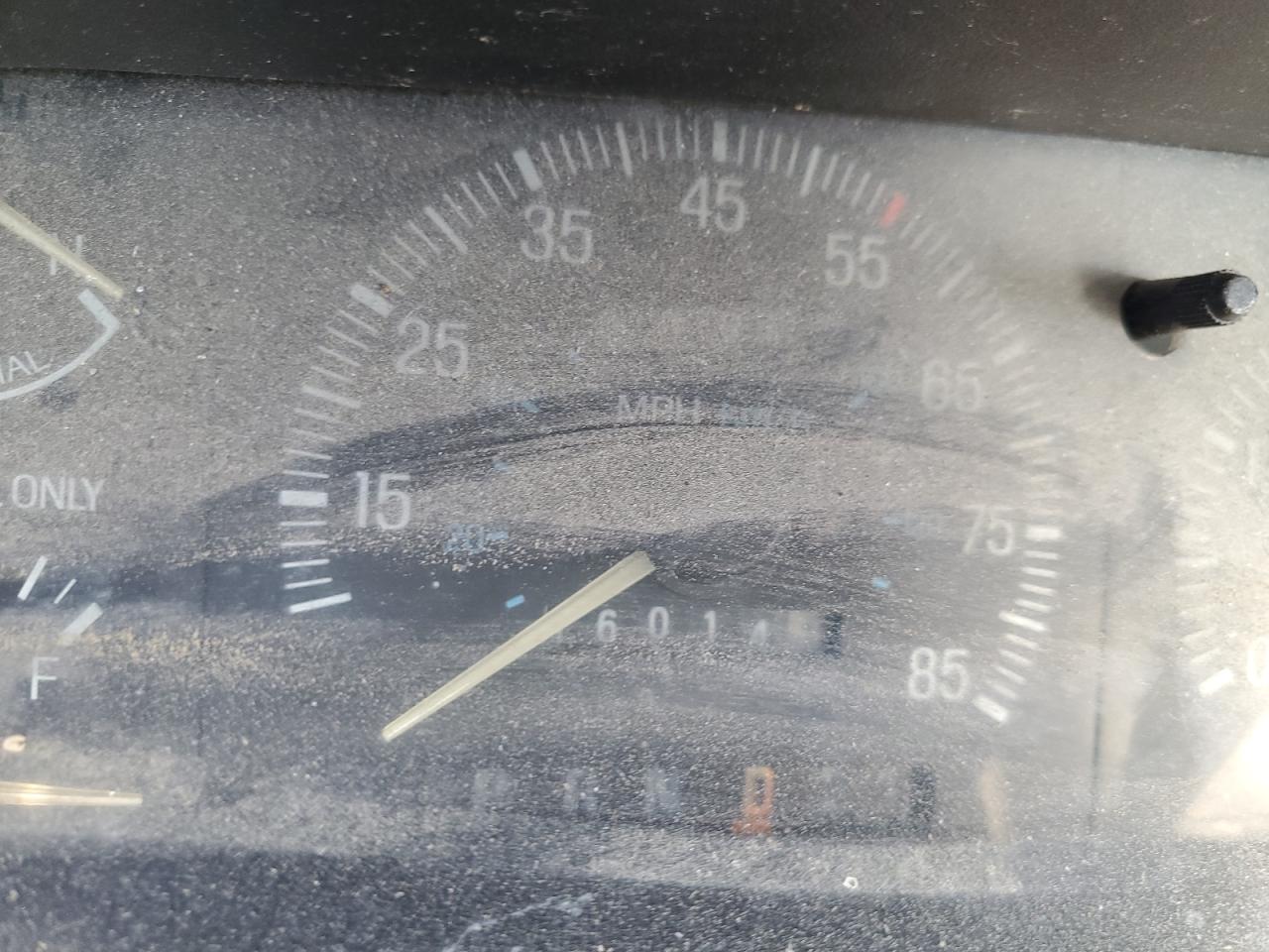 1988 Ford F350 VIN: 1FTJF35M0JNA50918 Lot: 69748875