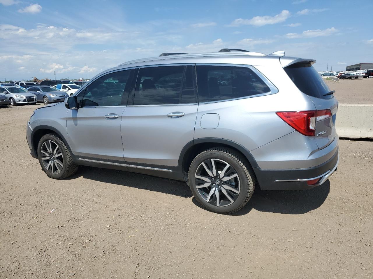 2019 Honda Pilot Touring VIN: 5FNYF6H94KB097070 Lot: 70765465