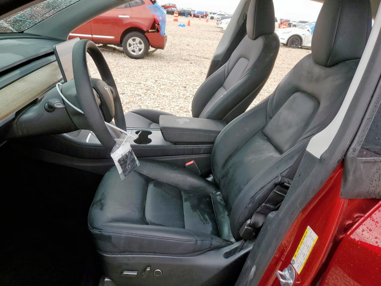 2024 Tesla Model Y VIN: 7SAYGDEF2RA327341 Lot: 66152245