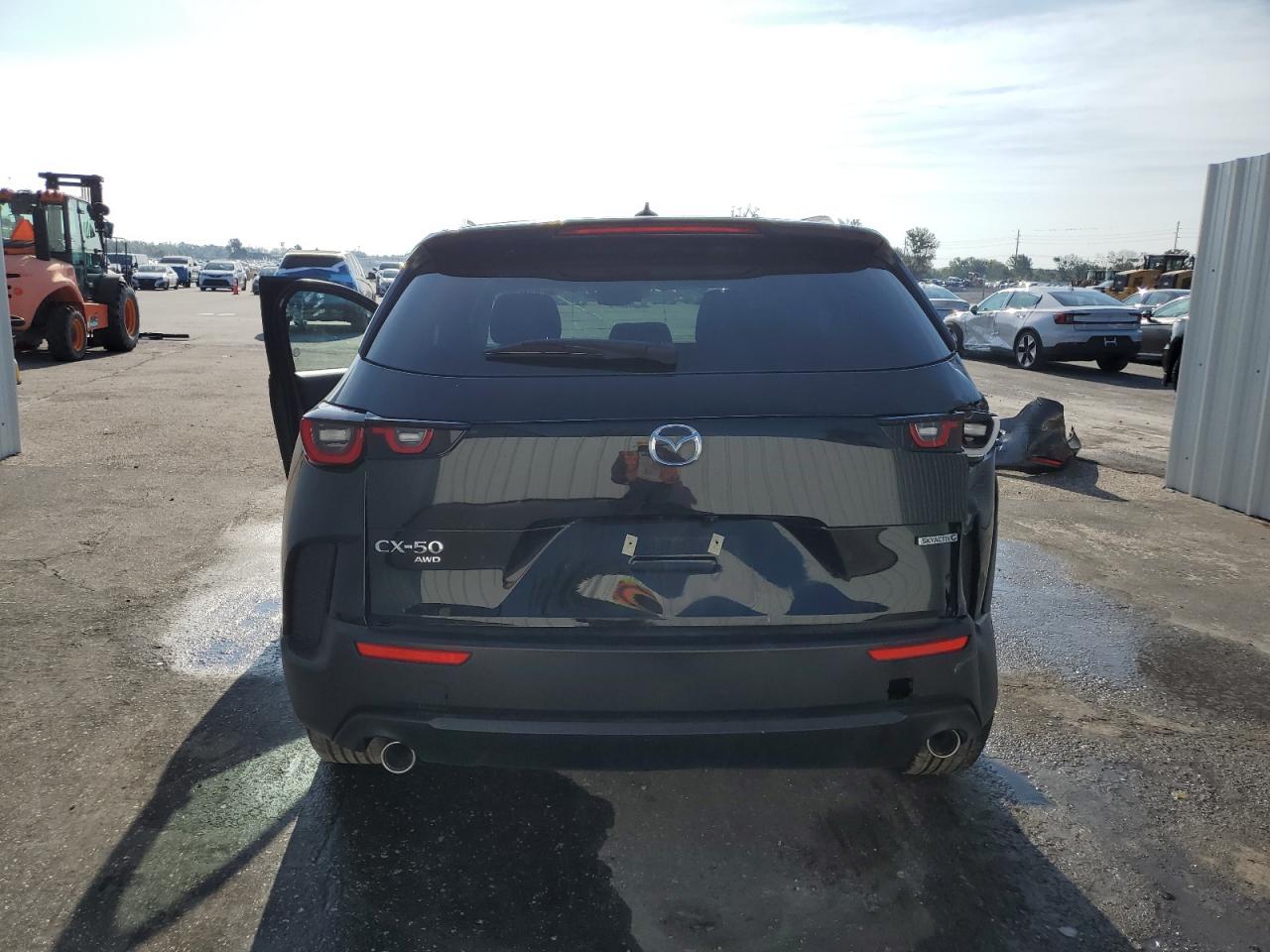 2025 Mazda Cx-50 Premium VIN: 7MMVABDM8SN328462 Lot: 71039765