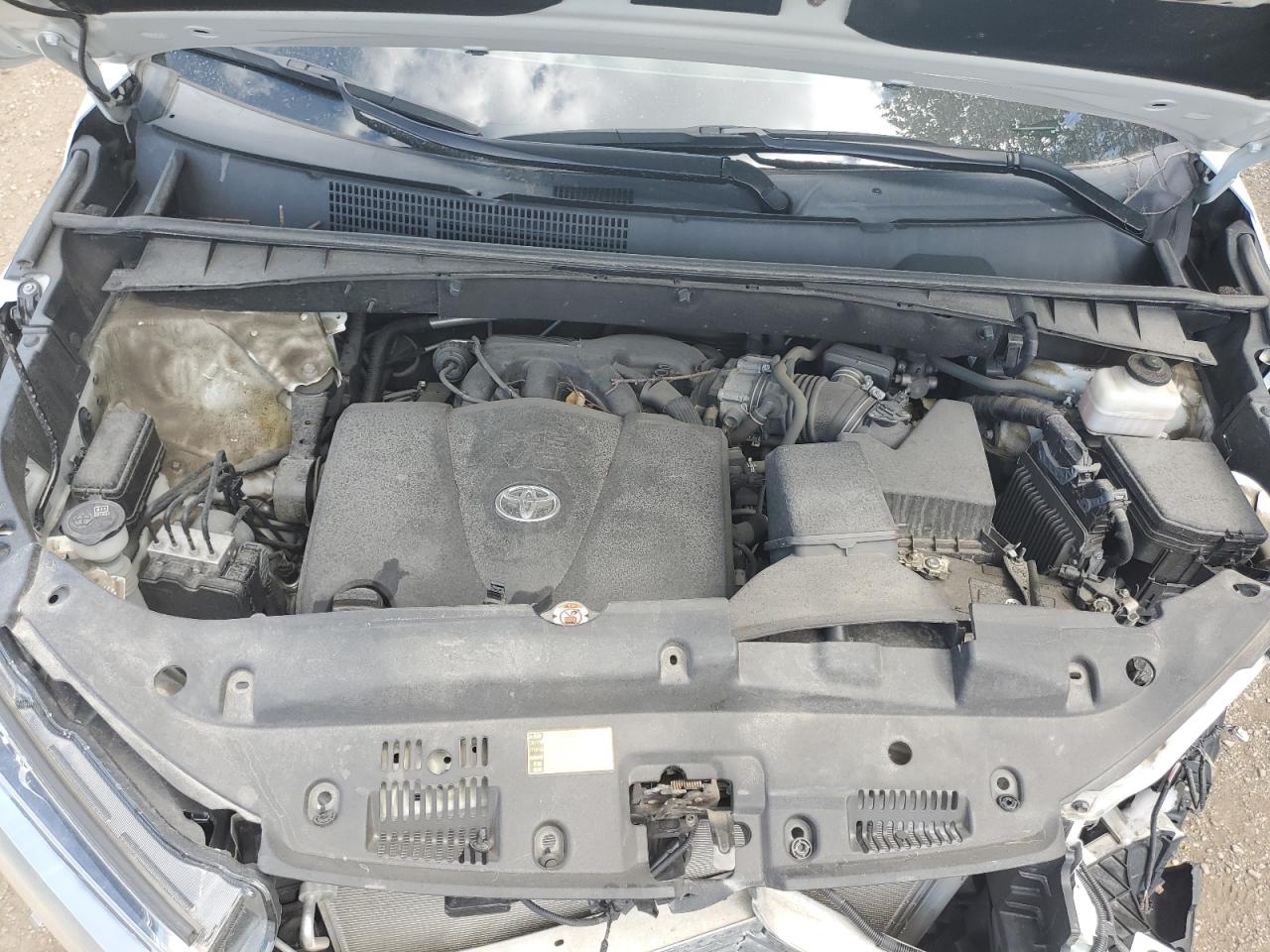 2018 Toyota Highlander Se VIN: 5TDJZRFH5JS544293 Lot: 68011645