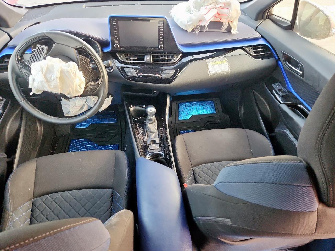 2021 Toyota C-Hr Xle VIN: JTNKHMBXXM1107068 Lot: 70737405