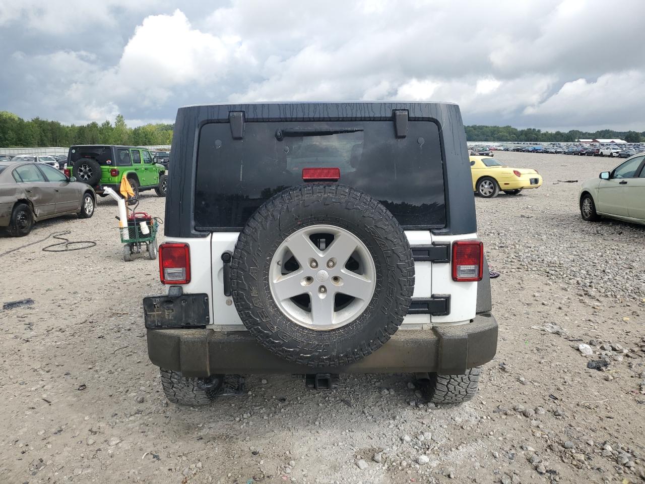 2015 Jeep Wrangler Unlimited Sport VIN: 1C4BJWDGXFL684501 Lot: 70726695