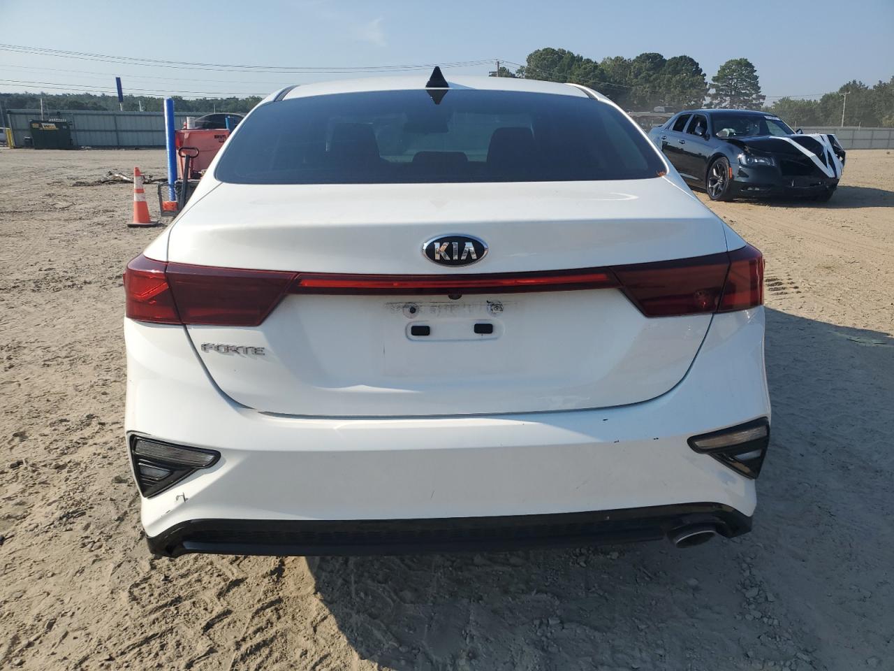 2019 Kia Forte Fe VIN: 3KPF24AD7KE057870 Lot: 68871075