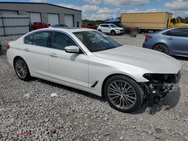  BMW 5 SERIES 2017 Белы