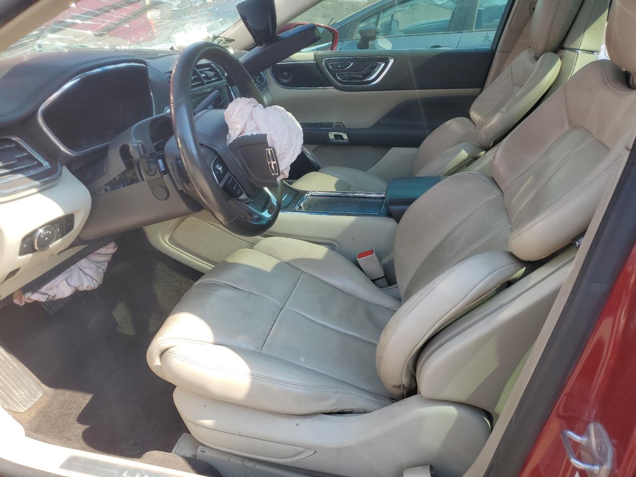 2017 Lincoln Continental Reserve VIN: 1LN6L9RP5H5631519 Lot: 67858485