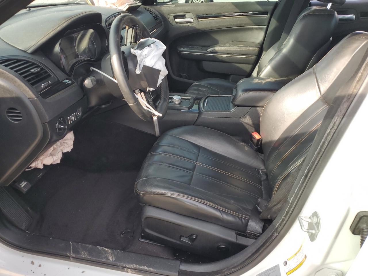 2016 Chrysler 300 S VIN: 2C3CCABG5GH320722 Lot: 67288555