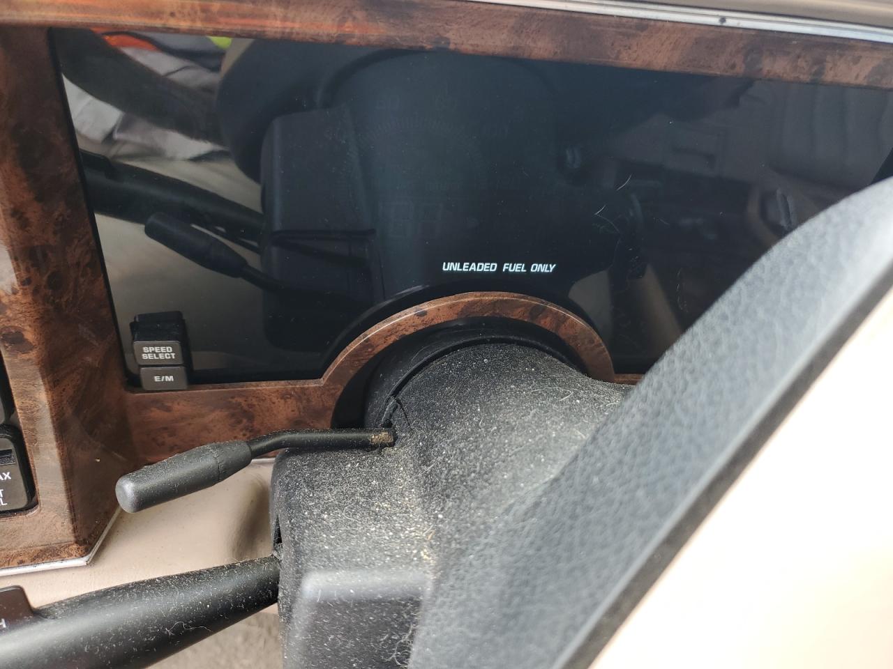 1G4EZ13L7MU408836 BUICK RIVIERA 1991 WHITE Photo 9