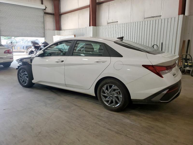  HYUNDAI ELANTRA 2024 Biały