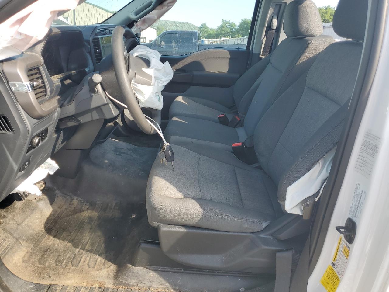 2024 Ford F150 Xl VIN: 1FTMF1KPXRKE05879 Lot: 68847025