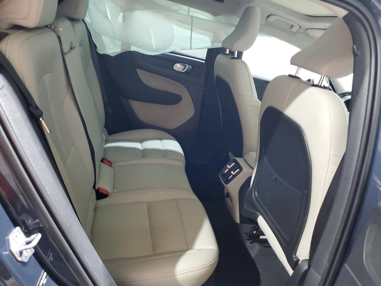2021 Volvo Xc40 T5 Inscription VIN: YV4162UL0M2491616 Lot: 67894455