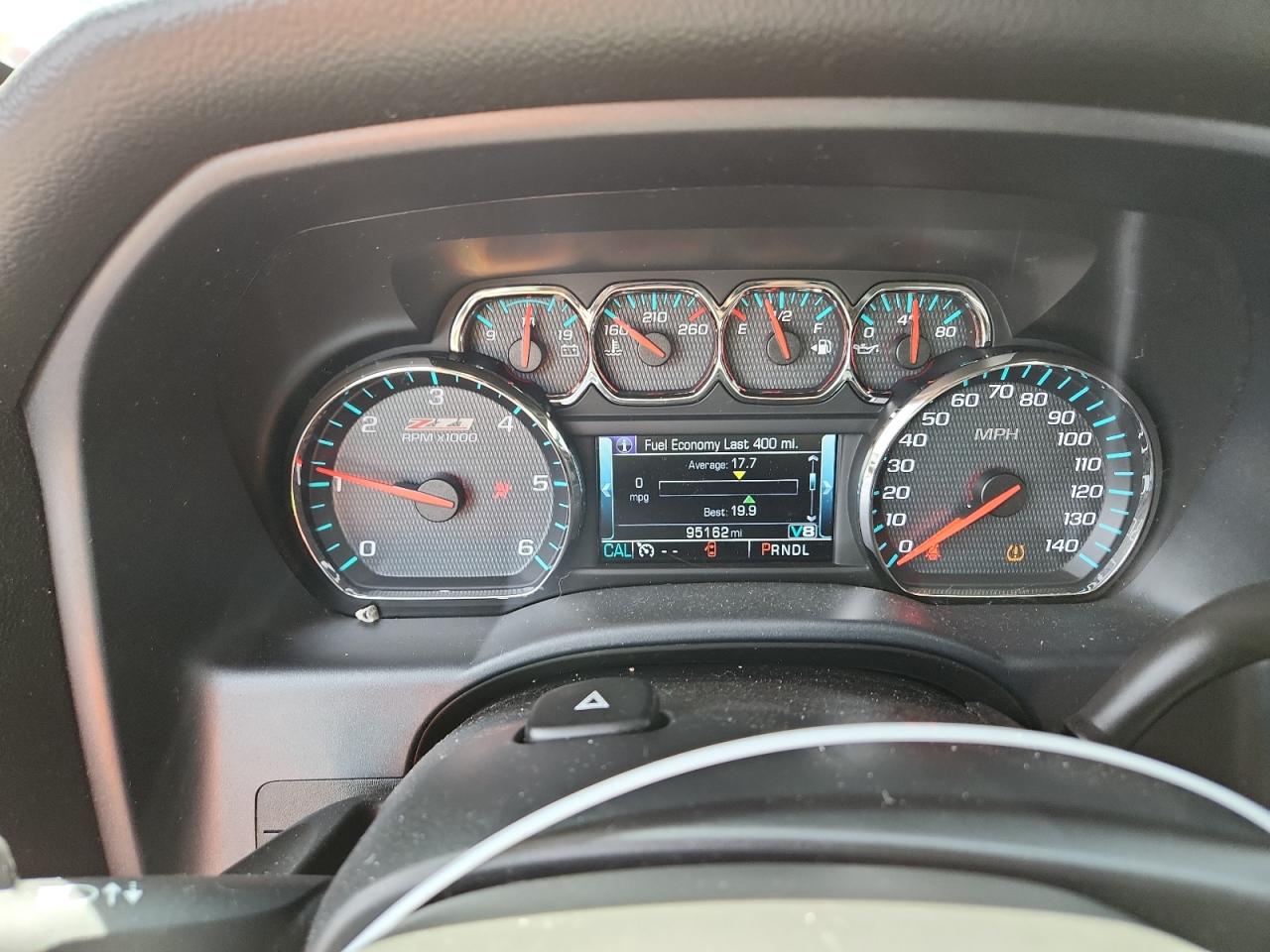 2017 Chevrolet Silverado K1500 Lt VIN: 3GCUKREC3HG220128 Lot: 70511095