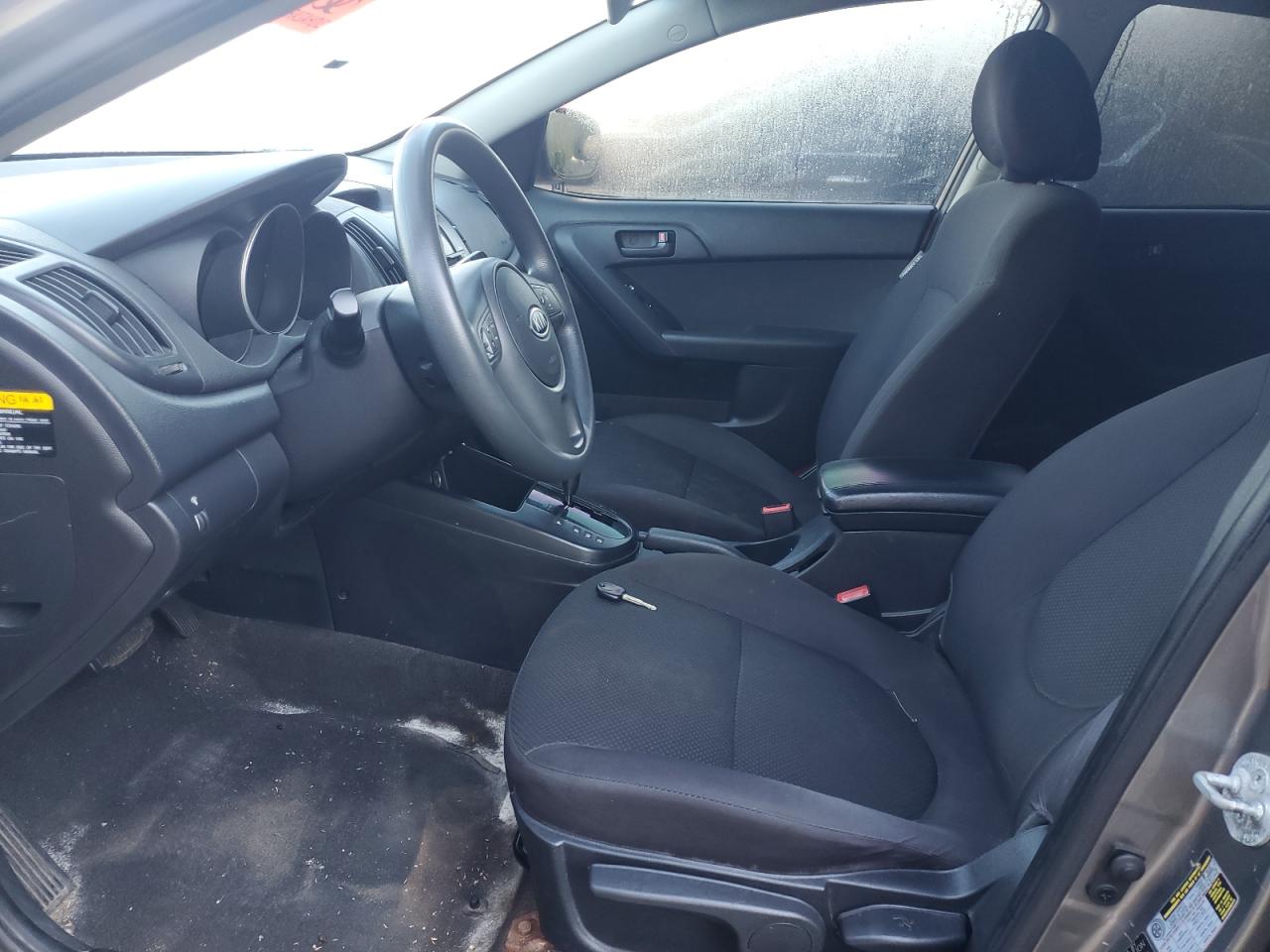 2010 Kia Forte Lx VIN: KNAFT4A25A5257262 Lot: 69671885