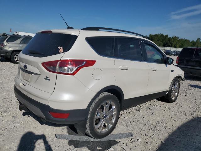  FORD ESCAPE 2016 Белы