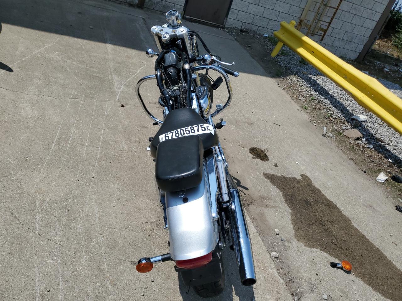2003 Suzuki Vz800 VIN: JS1VS53A132100886 Lot: 67805875