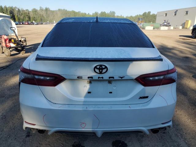  TOYOTA CAMRY 2021 Белы