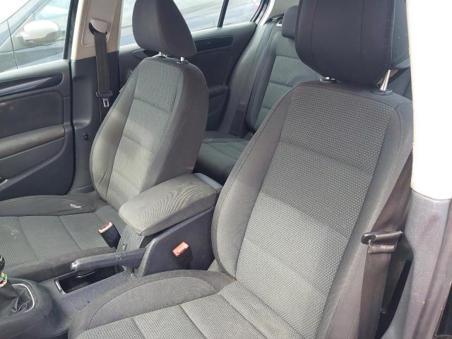 2010 VOLKSWAGEN GOLF SE TD
