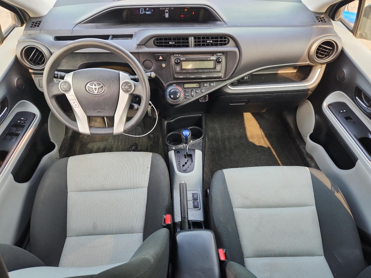 2014 Toyota Prius C VIN: JTDKDTB34E1074738 Lot: 67398885