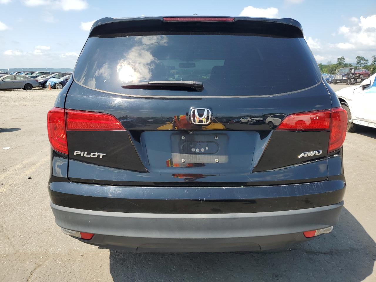 2017 Honda Pilot Exl VIN: 5FNYF6H53HB057049 Lot: 68832275