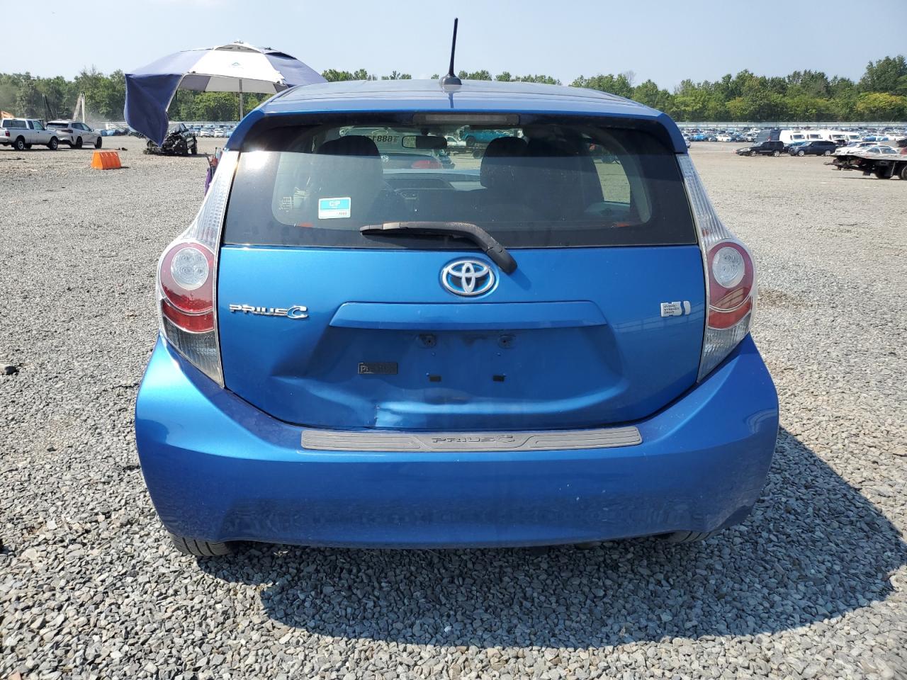 2013 Toyota Prius C VIN: JTDKDTB33D1046296 Lot: 68817095