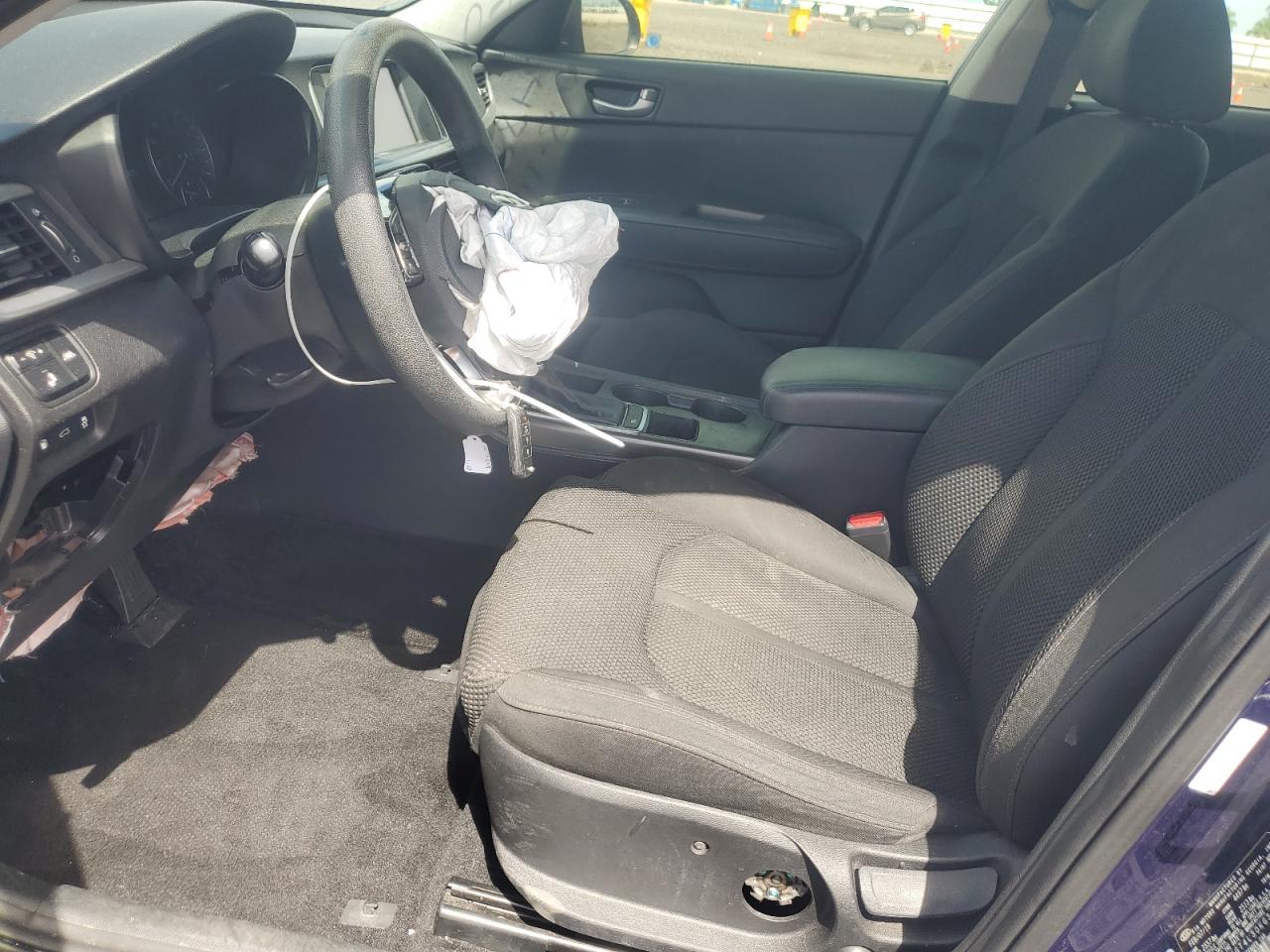 2019 Kia Optima Lx VIN: 5XXGT4L30KG348983 Lot: 70003325