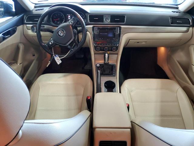  VOLKSWAGEN PASSAT 2017 Черный