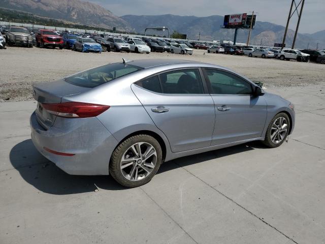  HYUNDAI ELANTRA 2017 Серебристый