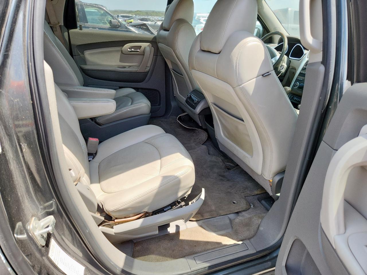 2011 Chevrolet Traverse Lt VIN: 1GNKVJED9BJ100470 Lot: 69674045