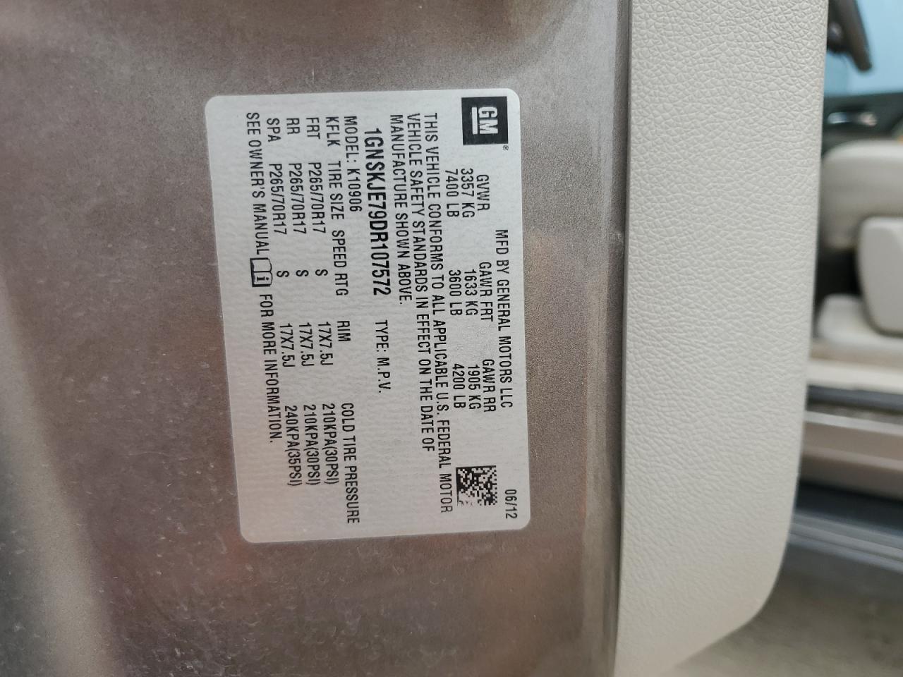 2013 Chevrolet Suburban K1500 Lt VIN: 1GNSKJE79DR107572 Lot: 68145015