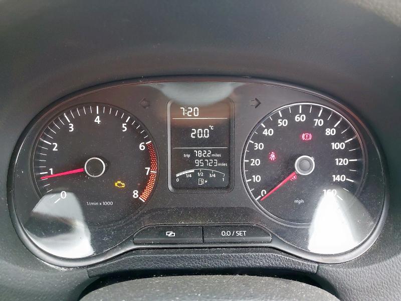 2011 VOLKSWAGEN POLO S