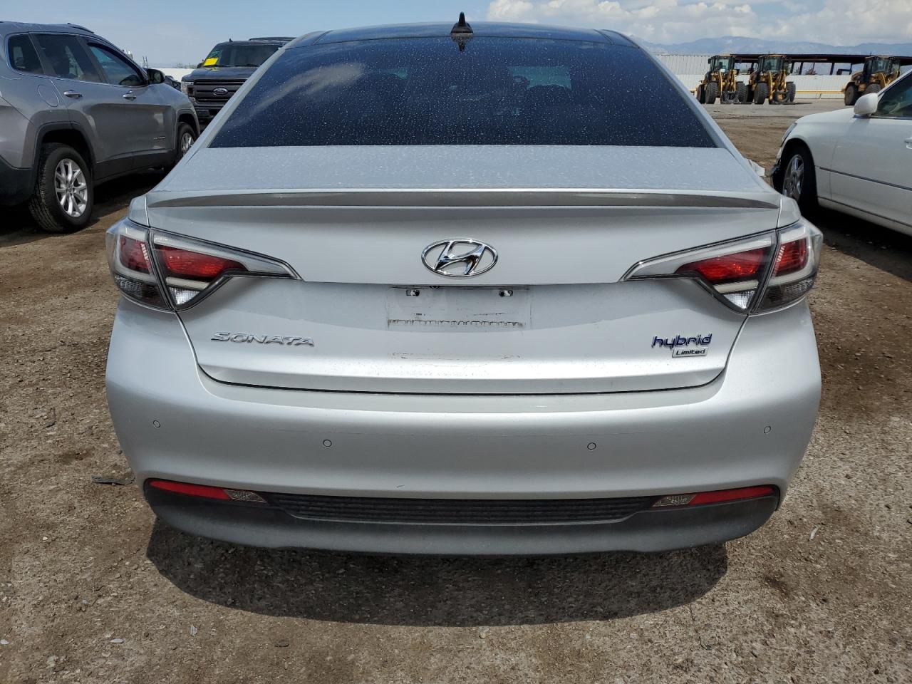 2016 Hyundai Sonata Hybrid VIN: KMHE34L15GA014792 Lot: 70359025