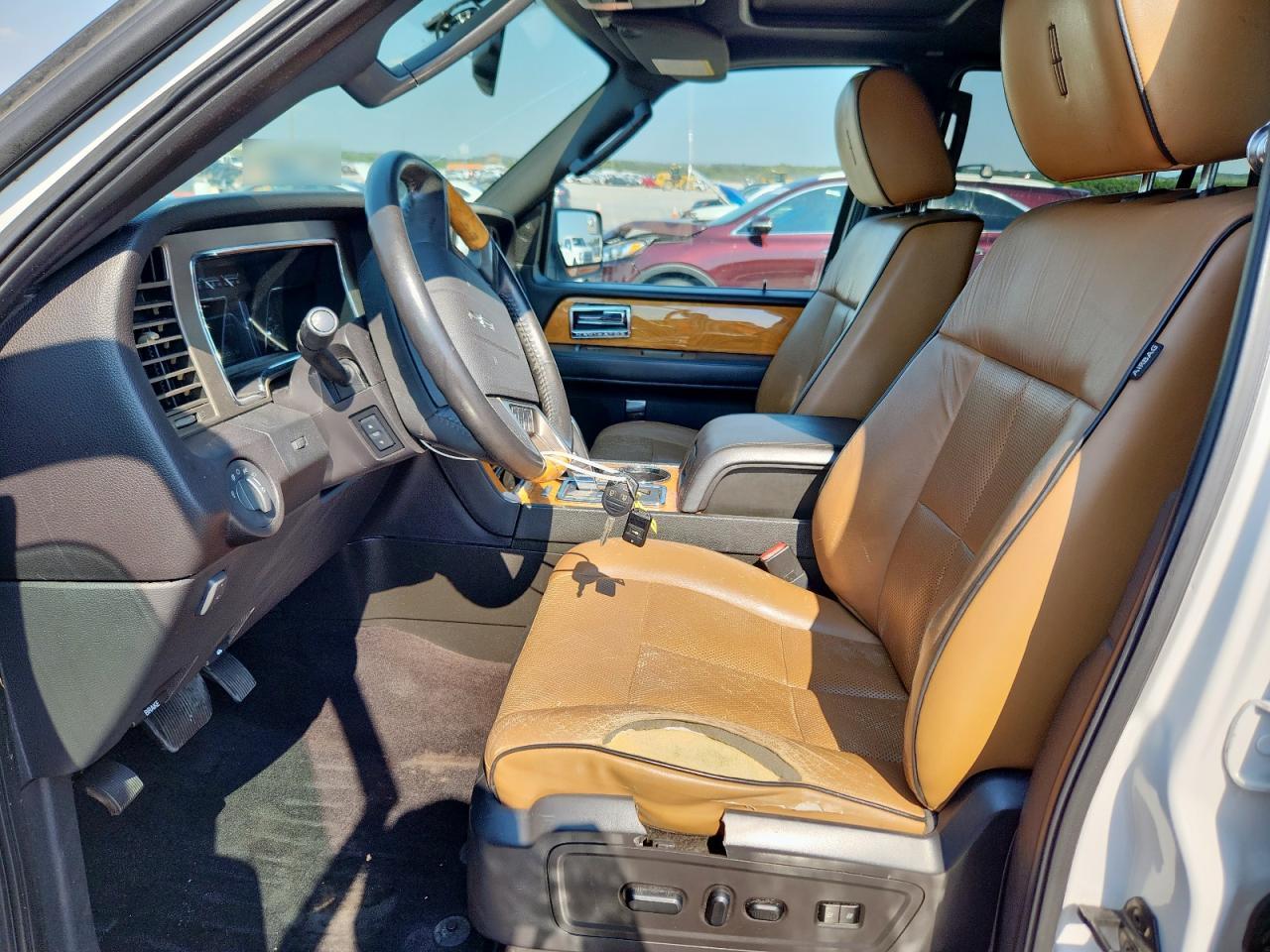 2014 Lincoln Navigator VIN: 5LMJJ2H52EEL07265 Lot: 69959925