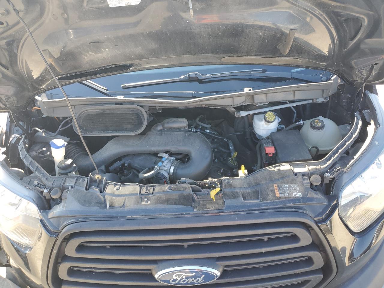 2019 Ford Transit T-250 VIN: 1FTYR3XM8KKB74425 Lot: 70931525