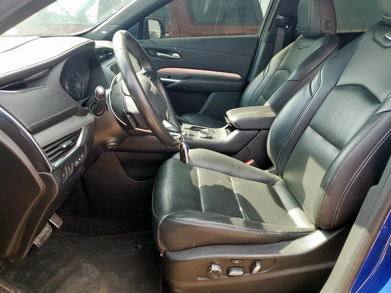 2023 Cadillac Xt4 Premium Luxury VIN: 1GYFZDR45PF108385 Lot: 67392095