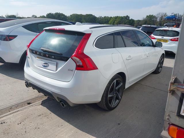 2015 VOLVO V60 R-DESI